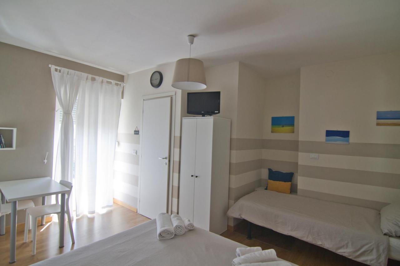 Le Stanze Di Adele Bed & Breakfast LʼAquila Eksteriør bilde